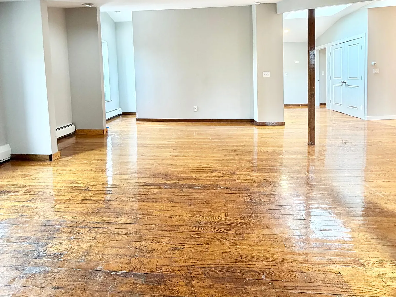 2 bed, 1500 sqft, $2,150 — Photo 3