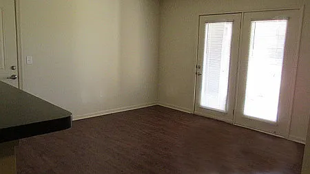 1464 E. Cheatham St. — Photo 3