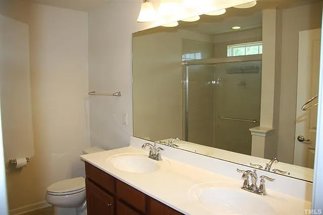 1012 Semora Ln — Photo 17