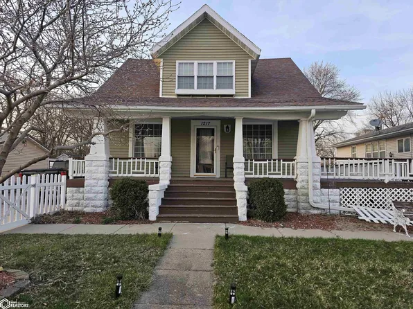 1217 2nd St, Webster City, IA 50595