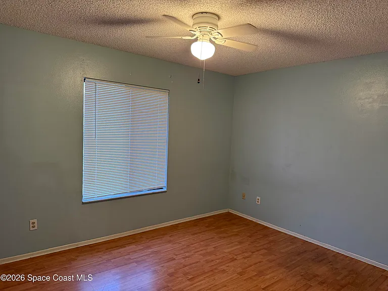 1461 Sheafe Ave NE #106 — Photo 9