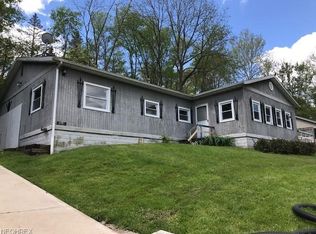 8540 Walnut St SW, Sherrodsville, OH