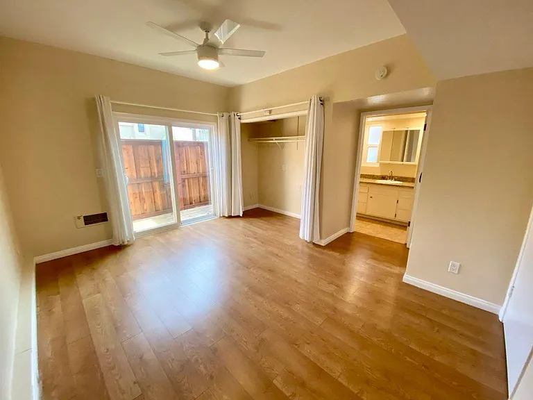 3731 Haines St #C — Photo 11