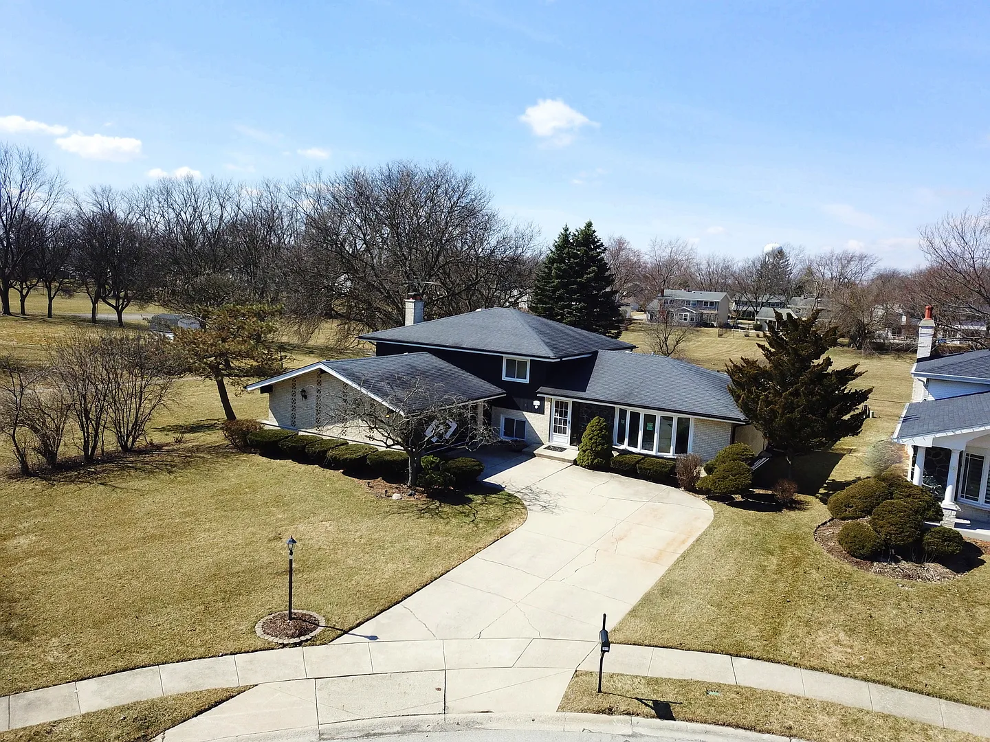 7944 Glen Ln photo 1