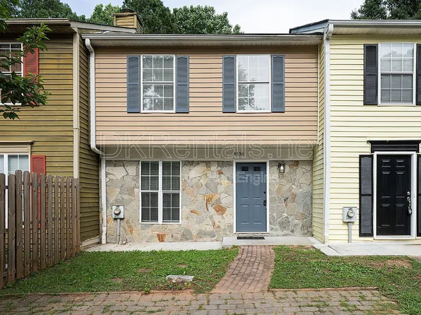 3538 Kennesaw Station Dr NW, Kennesaw, GA 30144