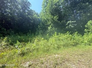 760 Dubose Dr, Jamestown, TN 38556