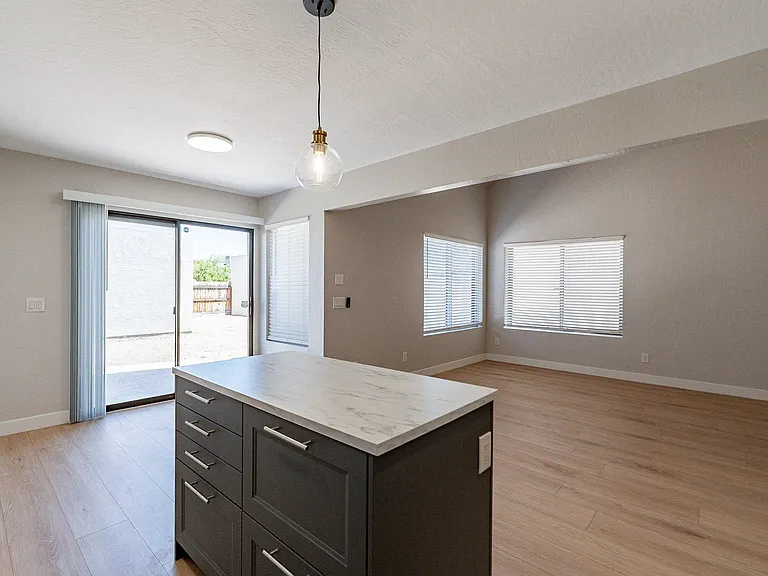 1535 N Horne #55 — Photo 9