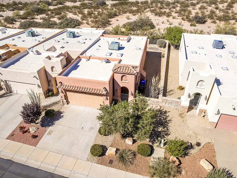 4405 Levante Dr — Photo 38