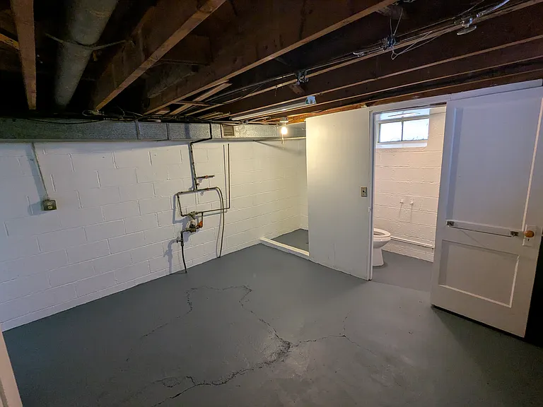 9326 Ackley Rd — Photo 22