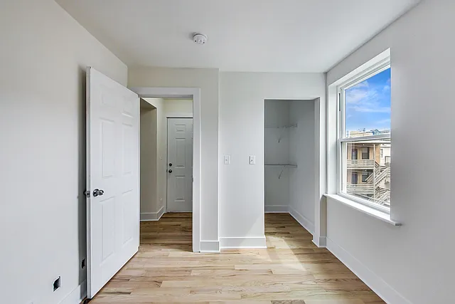 815 S Carpenter St #3R — Photo 7