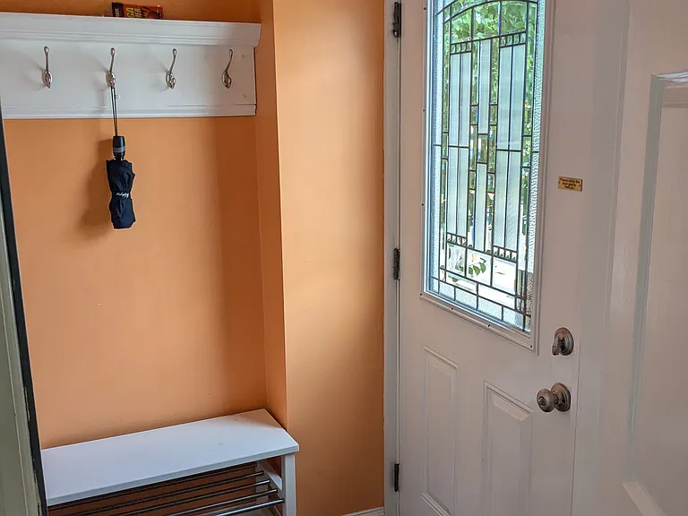 8 Cedar St #1 — Photo 10