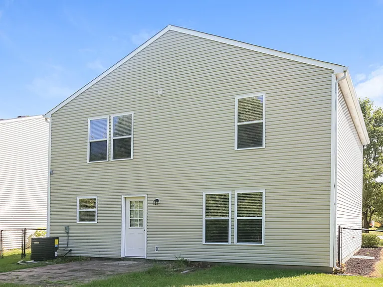 6330 Alonzo Dr — Photo 17
