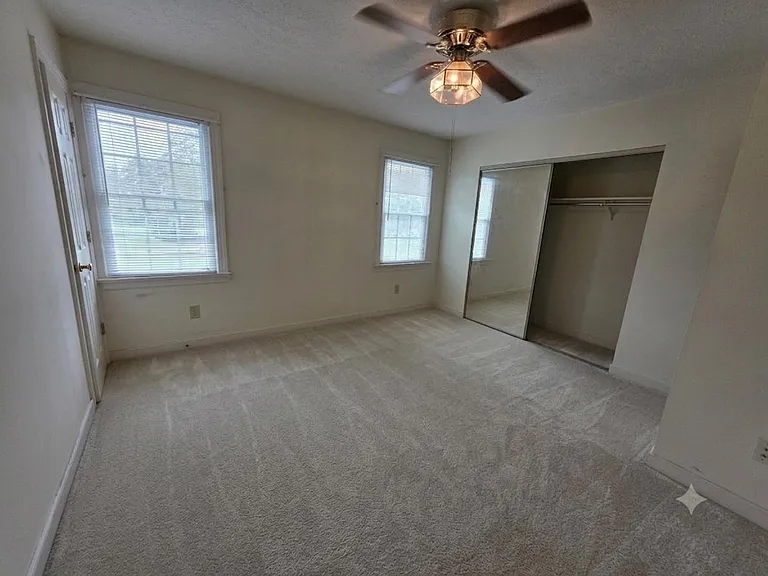 42 Cavalier Ct — Photo 14