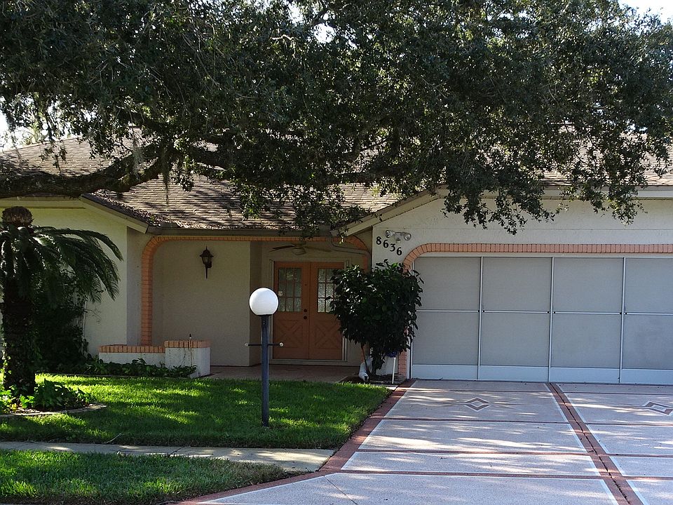 House View W/Custom Driveway