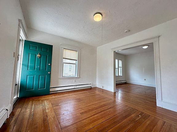 5th image of 18 Appleton St #1