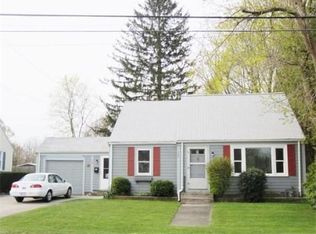 133 Kickemuit Rd, Warren, RI 02885