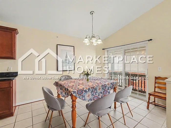 2804 Riversedge Dr — Photo 8