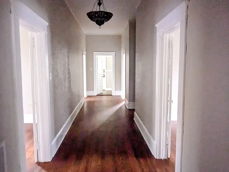 936 W Front St — Photo 4
