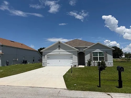 709 Versailles Ln Photo 1