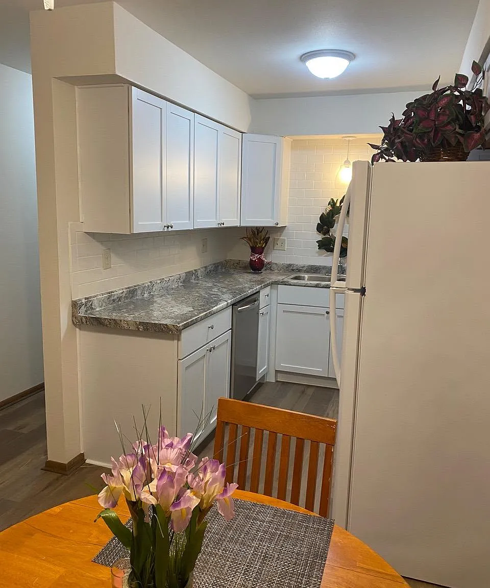 6830 W Kathleen Ct — Photo 4