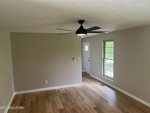 5th image of 7200 Arlie Dr