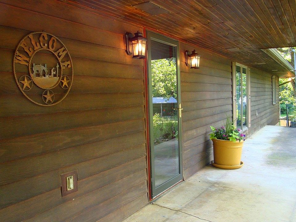 Large covered entry...