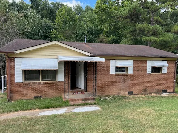 409 E McLelland Ave, Mooresville, NC 28115