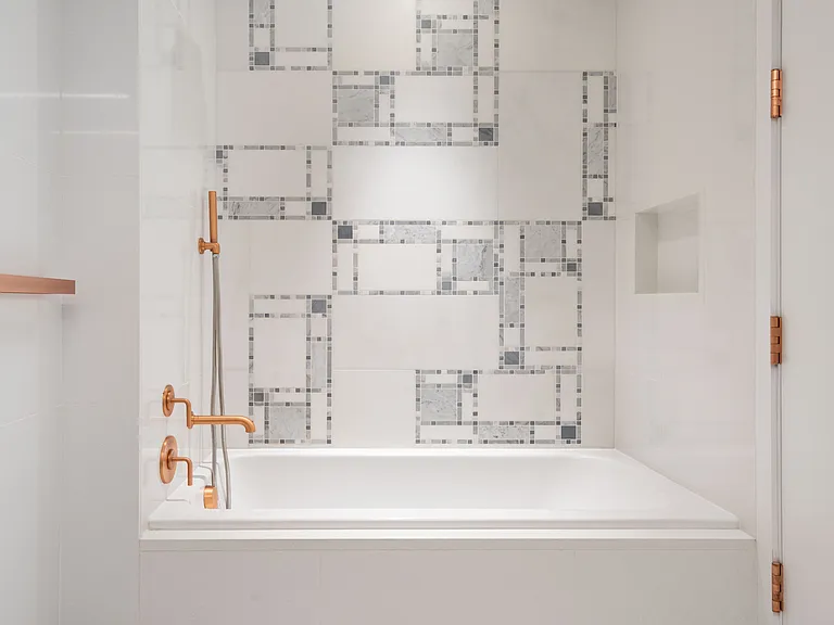 1 City Point #34D — Photo 10