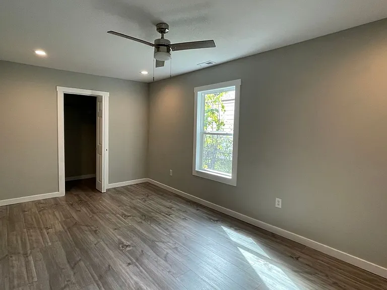 2749 W Washita St — Photo 11