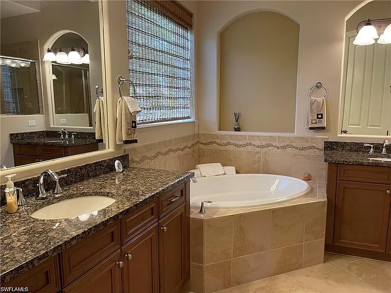 6557 Caldecott Dr — Photo 7