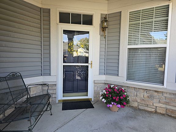 2nd image of 2841 Normandy Cir
