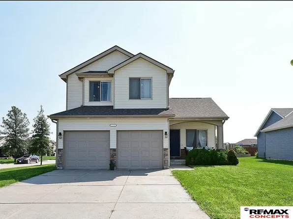 11330 N 142nd St, Waverly, NE 68462