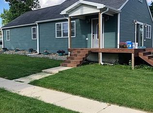 308 1st St, Dike, IA 50624