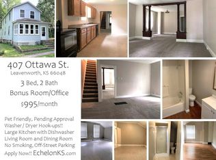 407 Ottawa St, Leavenworth, KS 66048