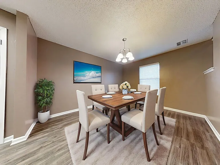 Boerne Townhomes — Photo 7