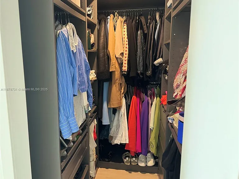 13800 Highland Dr #307 — Photo 7