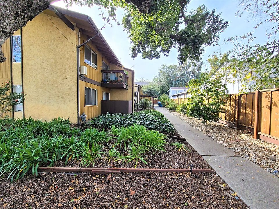 1st image of 1325 Mills St #8