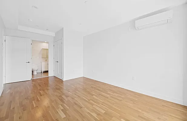Rented by Living New York | media 24