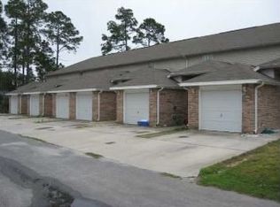 126 Noblat Dr, Mary Esther, FL 32569