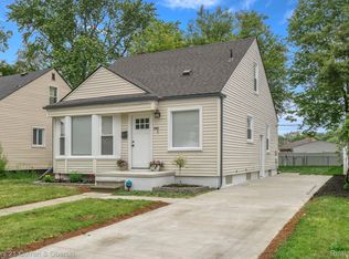 20226 Chapel St, Detroit, MI 48219