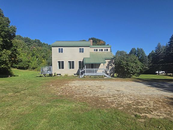 2nd image of 401 River Road