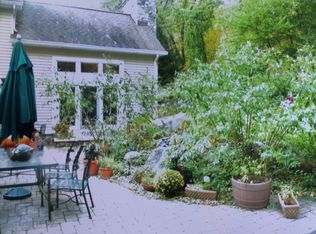 312 Pulis Ave, Franklin Lakes, NJ 07417