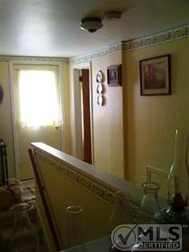 5th image of 105 N 9th Ave #6