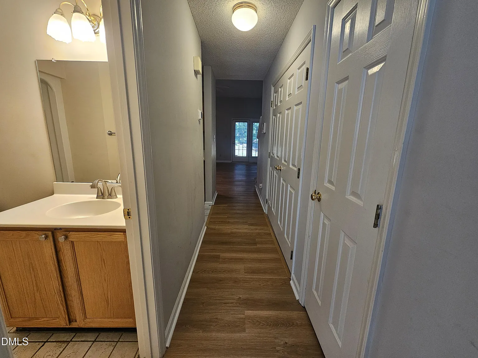 2 bed, 2.0 bath, 1276 sqft, $1,600 — Photo 4