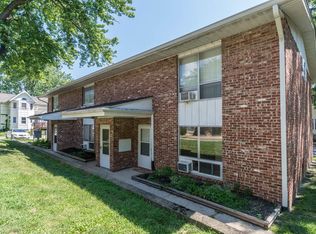413 E 8th St, Bloomington, IN 47408