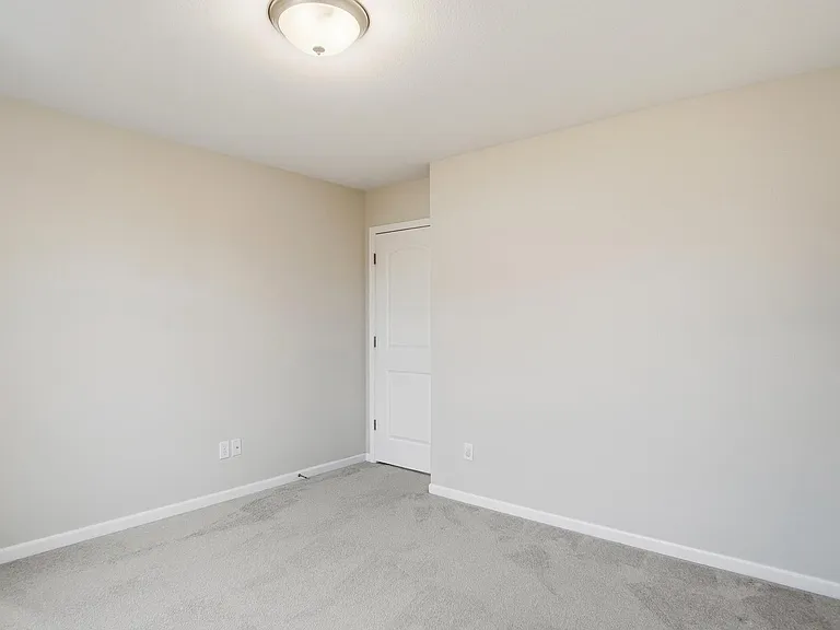 3597 Canal Square Dr — Photo 31