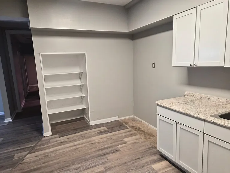 935 Blandford Ave #A — Photo 2