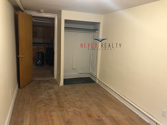 5th image of 25-22 35th St #1
