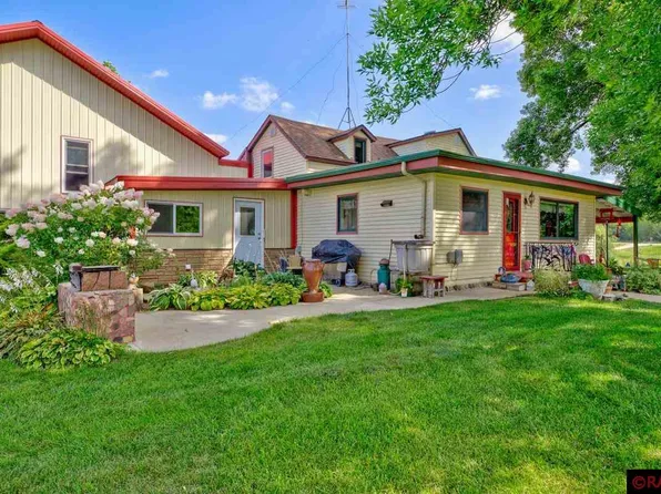 53056 Firefly Rd, Vernon Center, MN 56090