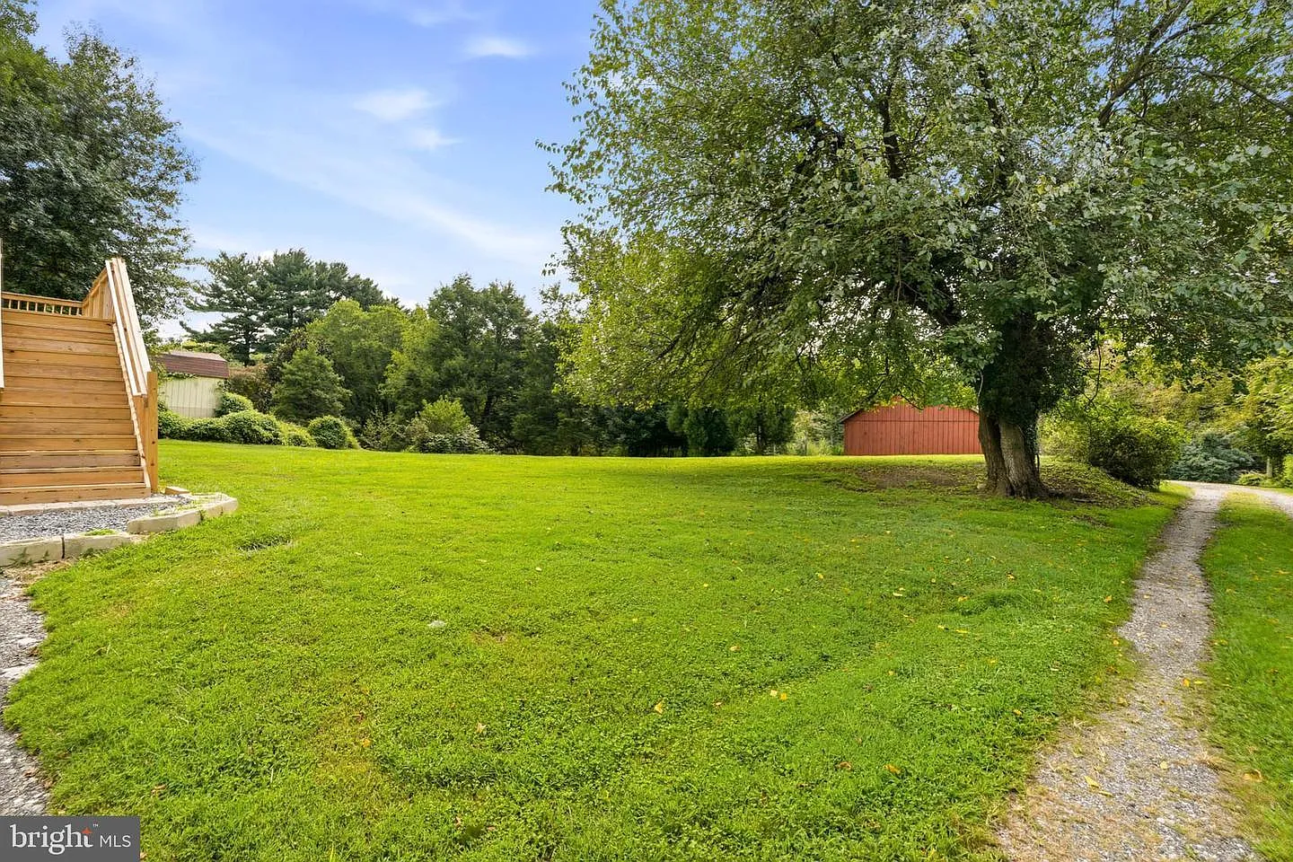 4 bed, 2362 sqft, $3,500 — Photo 2